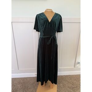Ribbed Green Velvet Short Sleeve Maxi Wrap Dress SZ Large Dark Romantic Stretch